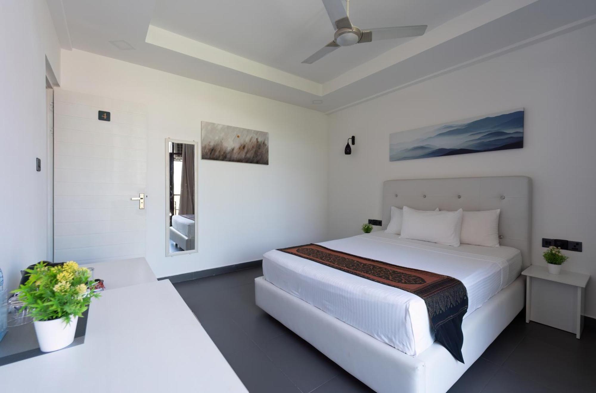 Silver Oasis Maldives Huraa Exteriör bild